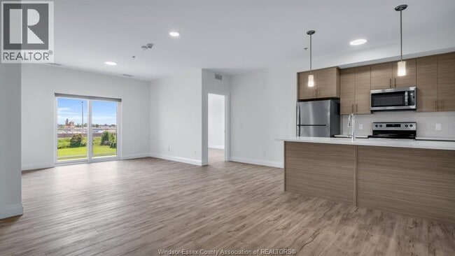 Building Photo - 4785 Walker Rd