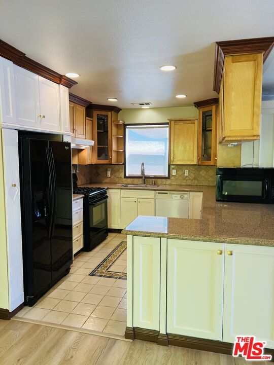 Building Photo - 1414 Kemmett Ct