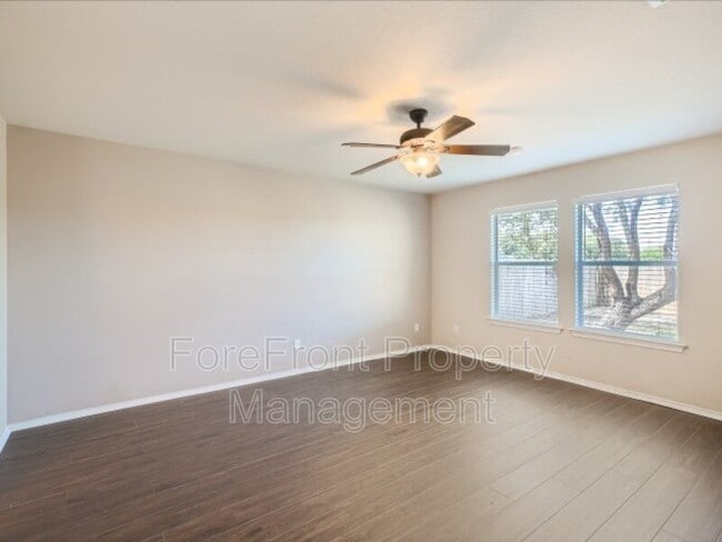 Building Photo - 8623 Silver Willow