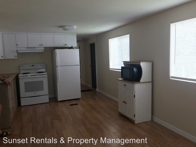 Building Photo - 1 br, 1 bath House - 10631 Kim Lane