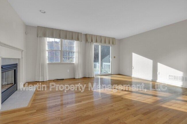 Foto del edificio - 319 Stearns St