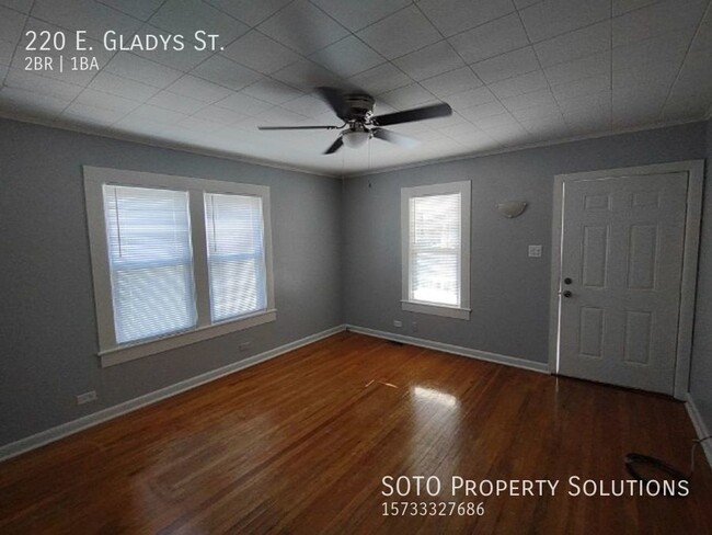 Building Photo - 220 E Gladys St