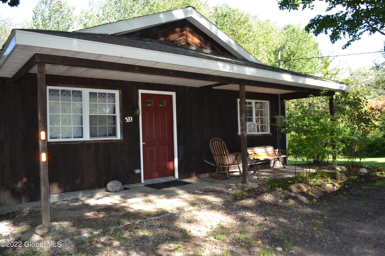 533 NY67, Mechanicville, NY 12118 House Rental in Mechanicville, NY