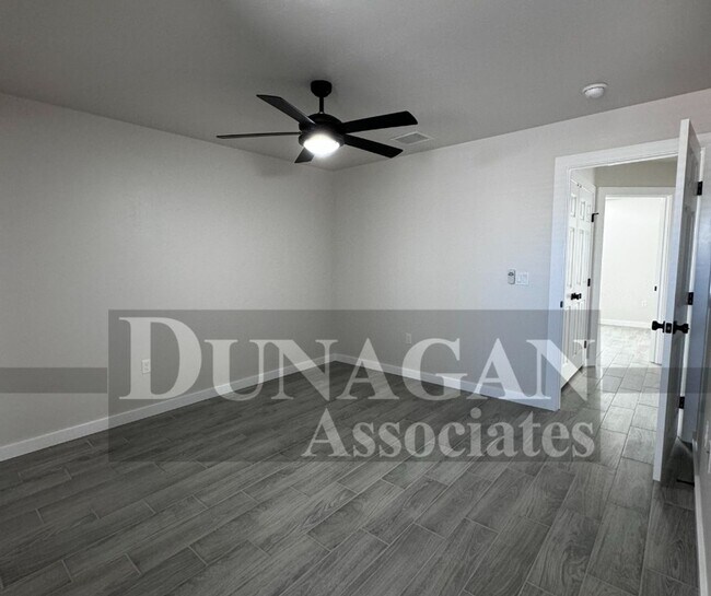 Building Photo - New construction 2 bedroom - 2 bath apartment