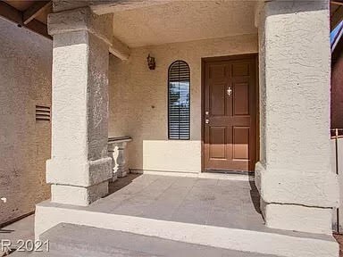 Building Photo - 3160 Waterview Dr