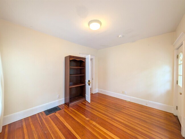 Foto del edificio - 41 Ossipee Rd