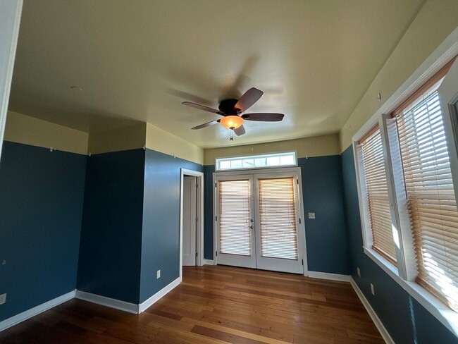 Foto del edificio - 2 Bedroom / 1.5 Bath Executive Apartment i...