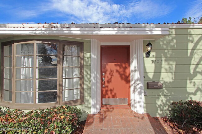 Building Photo - 3007 Millicent Way