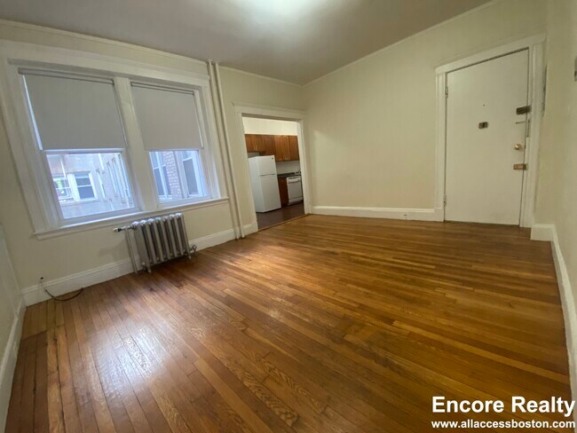 Building Photo - 1163 Boylston St