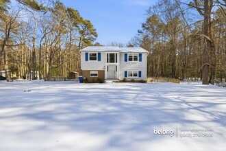 Building Photo - 15390 Matthews Manor Rd