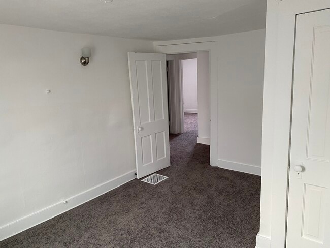 Bedroom 2 - 904 W 26th St