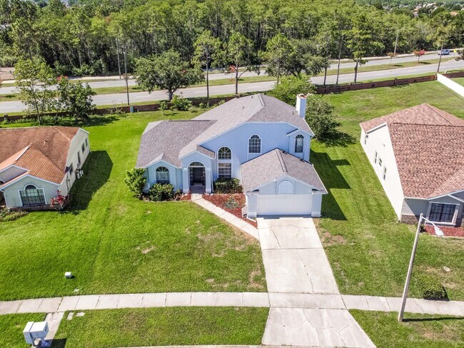 Foto del edificio - 458 Lytton Cir