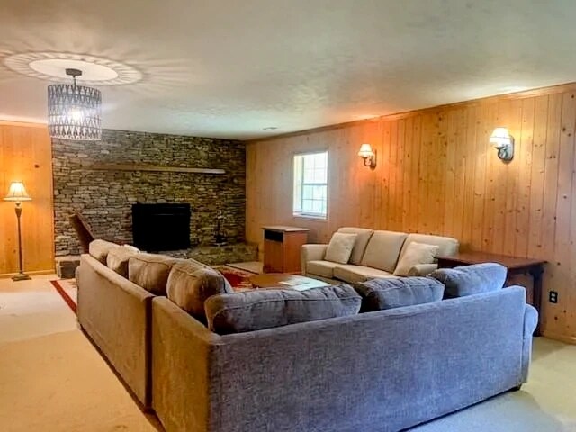 Foto del edificio - 729 Chalet Village Dr