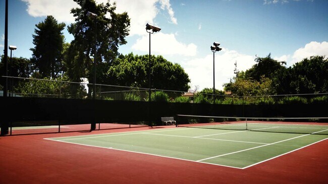 ¡Canchas de tenis - 5626 S Doubloon Ct