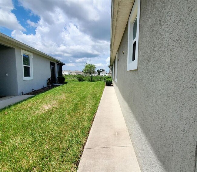 Building Photo - 31457 Mango Fade Wy