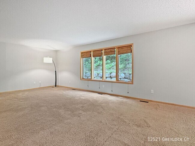 Foto del edificio - 12521 Greylock Ct