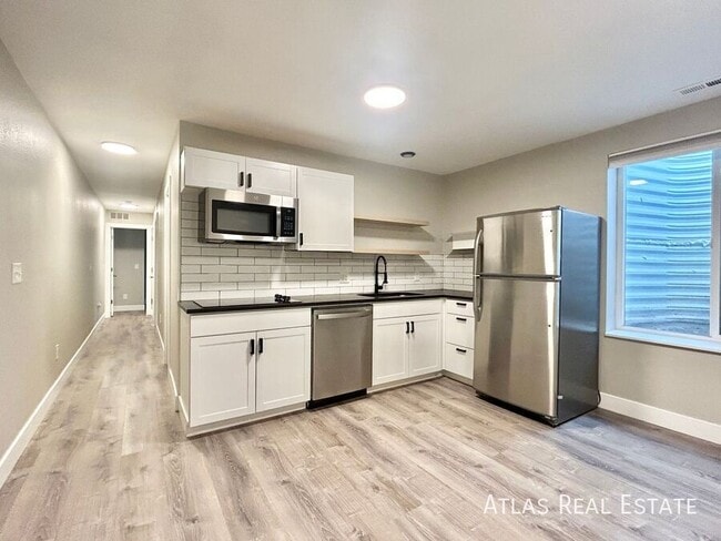 Foto del edificio - 4711 Columbine St