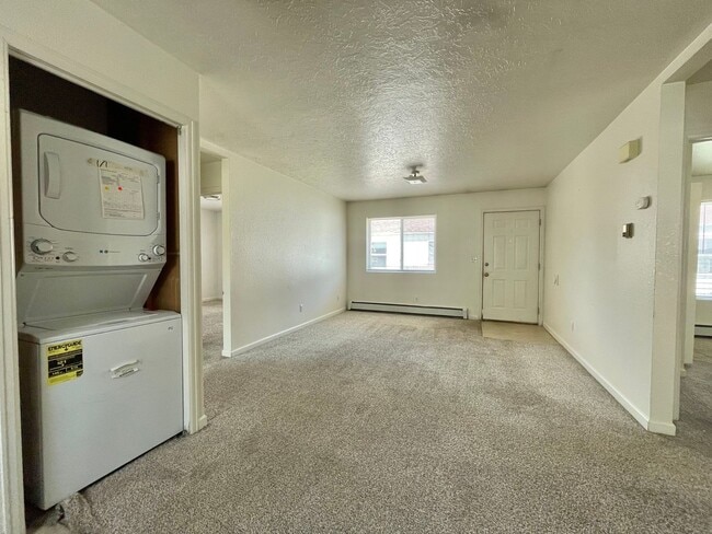 Building Photo - 2117 9th Ave