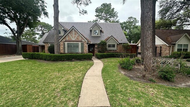 Foto del edificio - 12314 Woodthorpe Ln