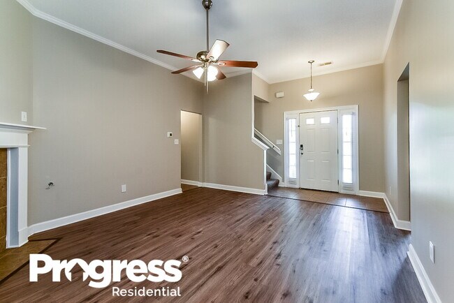 Foto del edificio - 6304 Kingsview Dr