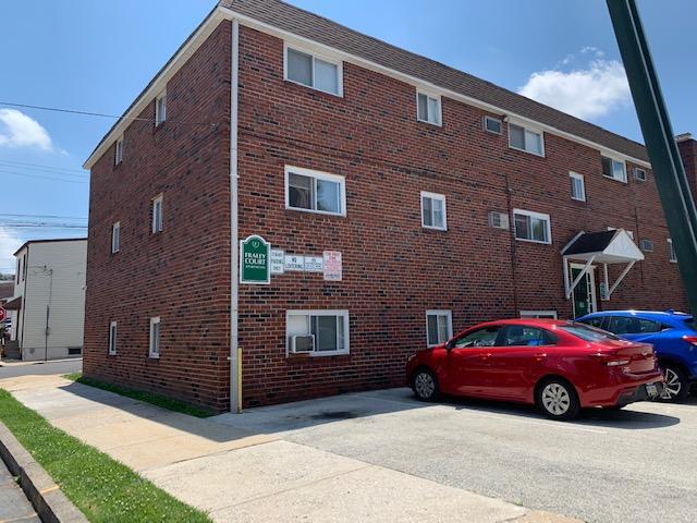 Building Photo - 317 Hurst Street