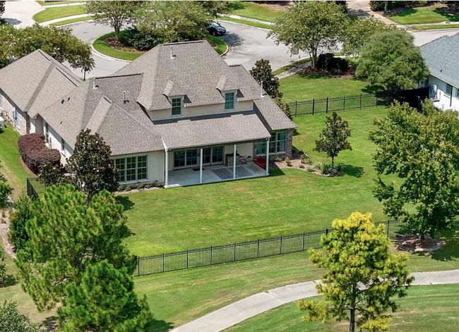 Building Photo - 3139 Tradition Ave