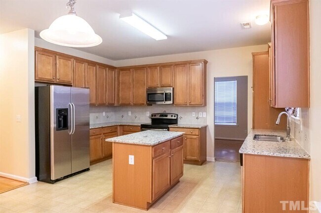 Foto del edificio - 6 Dawson Ct