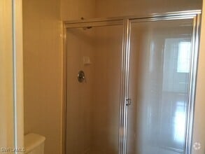 Building Photo - 1105 Reserve Ct