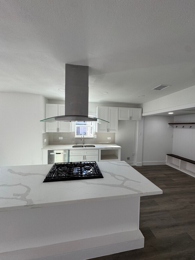 Foto del edificio - 7909 Goode St