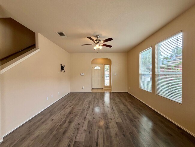 Building Photo - 3400 Wickham Ln