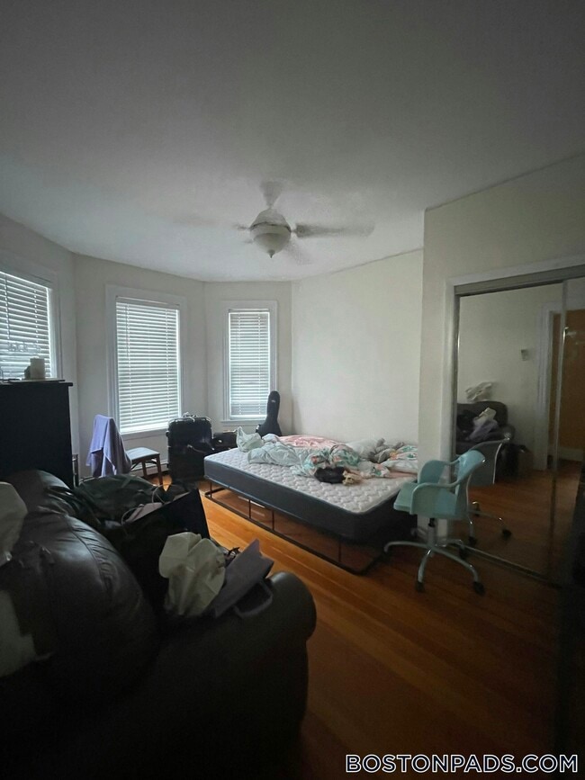 Building Photo - 24 Farrington Ave