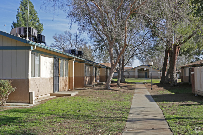 Building Photo - Parkside Apartments