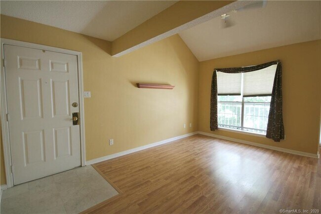 Foto del edificio - 285 Carriage Crossing Ln