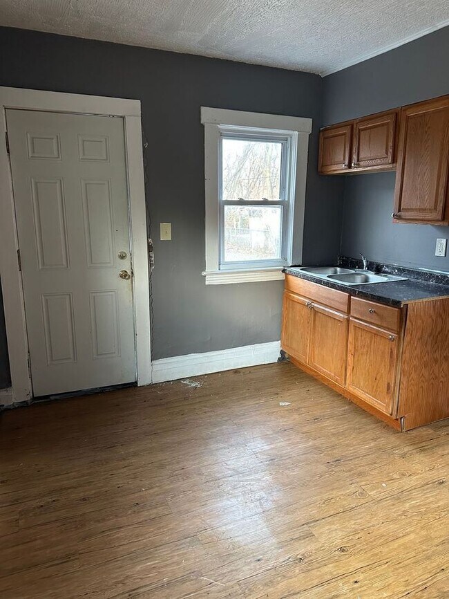 3318 E 128th St, Cleveland, OH 44120 House Rental in Cleveland, OH