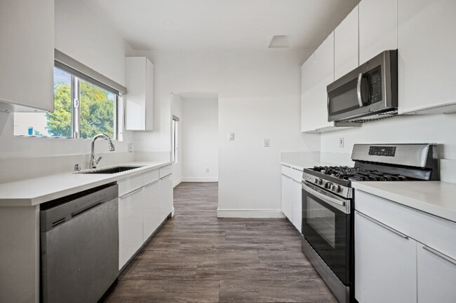 Foto del edificio - 627 Brittania St