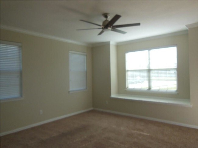 Foto del edificio - 6976 Carrington Ln