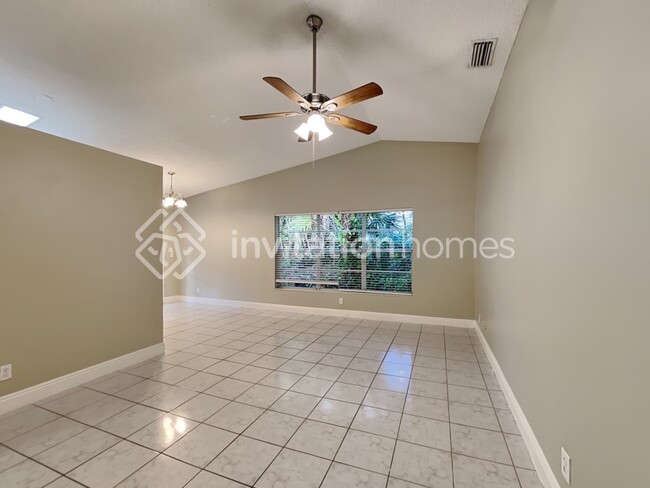 Building Photo - 1239 Pine Sage Cir