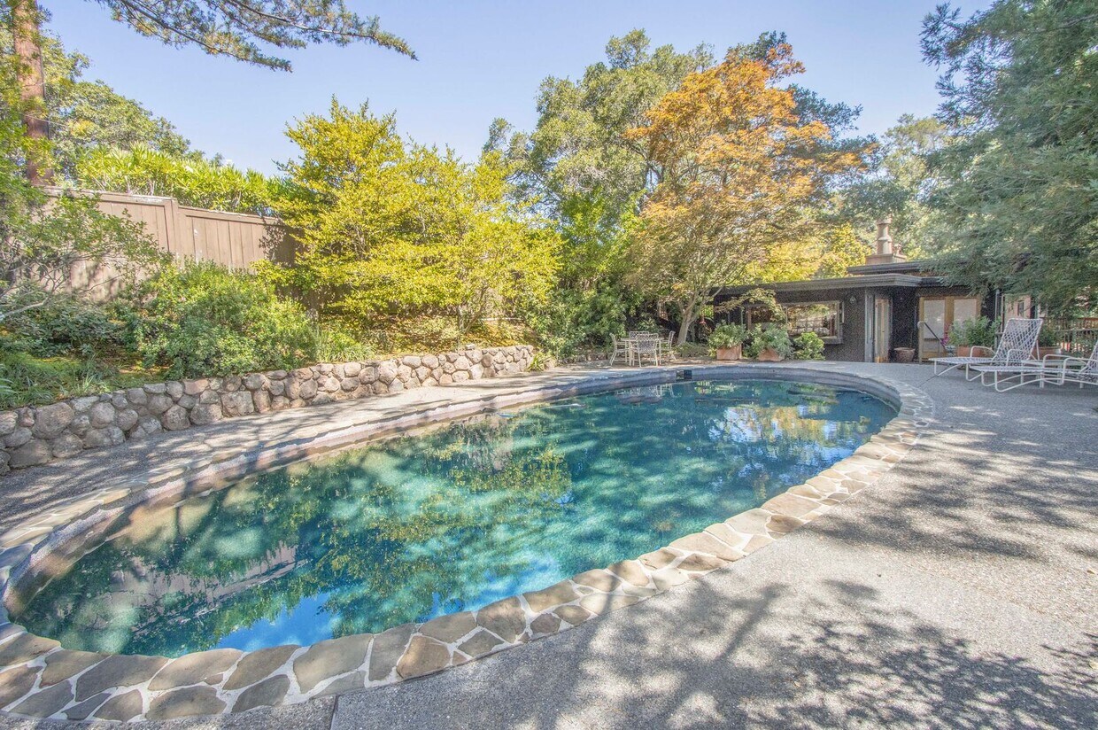 Primary Photo - Water View Mid-Century with Pool