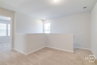 Building Photo - 101 Daylily Dr