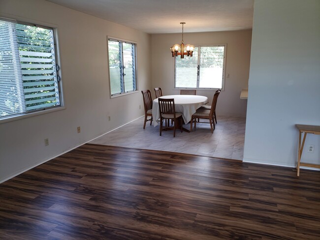 Dining room - 3559 Manoa Rd