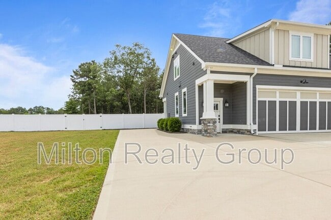 Building Photo - 3185 US-421