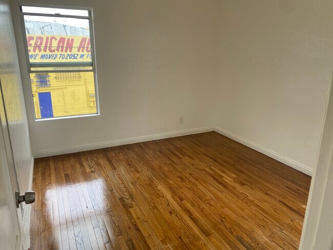 Bedroom #1 - 7215 S Van Ness Ave