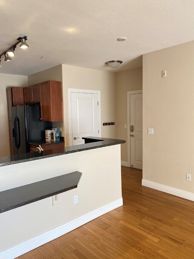 Foto del edificio - ****MOVE IN SPECIAL**: Move in before January 1st, 2026, and receive $250 off 1st Month’s rent