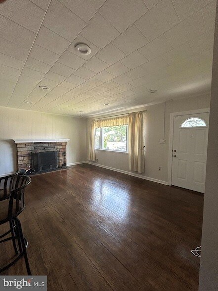 Foto del edificio - 5515 Hill Way