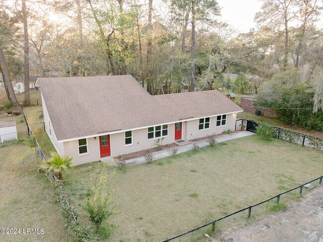 Building Photo - 1010 State Rd S-7-466