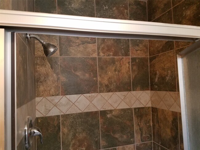 Building Photo - 5530 Melanite Ave