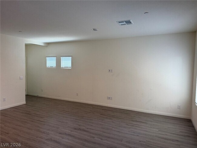 Building Photo - 4707 Turquoise Clfs Ave
