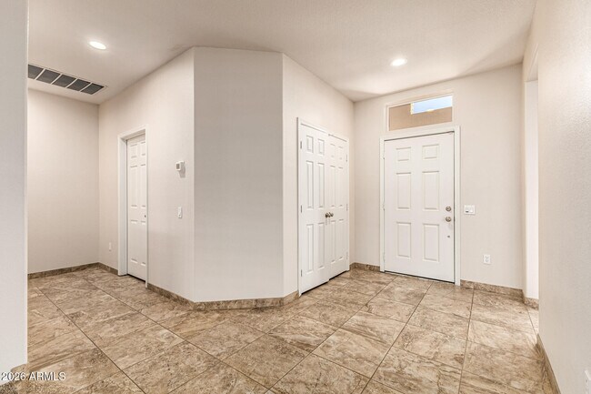 Foto del edificio - 14316 W Gunsight Dr