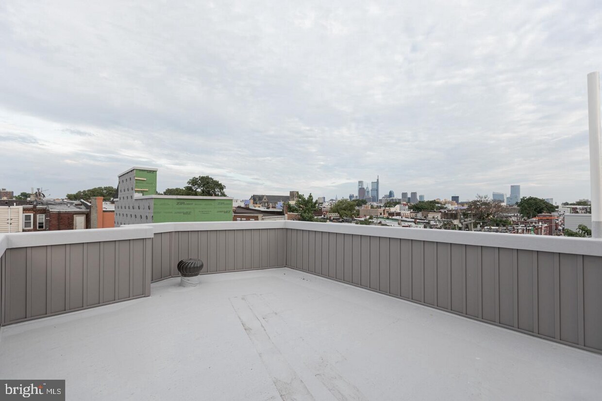 Foto principal - 1502 N Hollywood St