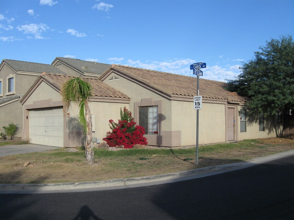 Building Photo - 3 bedroom single story home